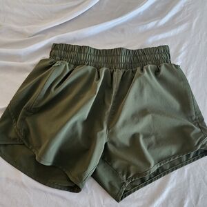 Bay LEAF Olive Green Women's Shorts XS